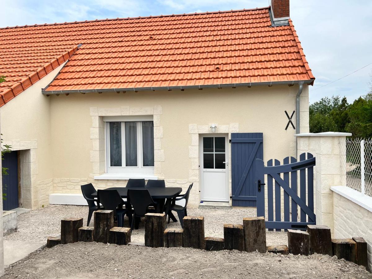Maison Au Numero 21, Petit-Dejeuner Offert Villefranche-sur-Cher Exterior photo